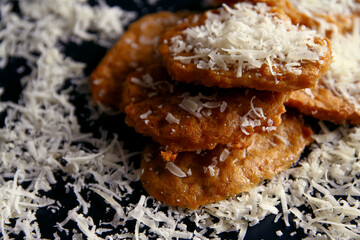 Fritters with grated cheese