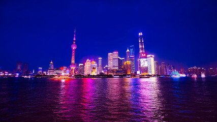 Obraz na płótnie Canvas Night view of Shanghai Bund, China