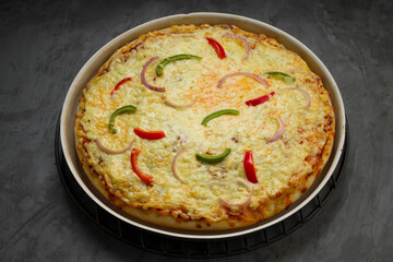 Pizza_3 layered cheese pizza
