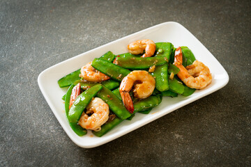 Stir-Fried Green Peas with Shrimp
