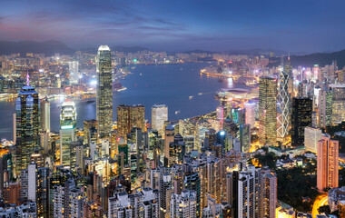 Fototapeta na wymiar Hong Kong skyline from Victoria peak at night, China