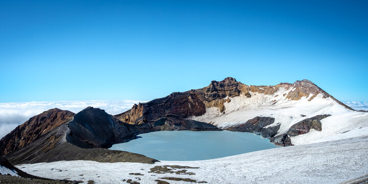 Mount ruapehu crater lake in summer with light snow