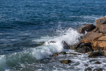 waves crashing on the shore, wavy sea, seagulls,