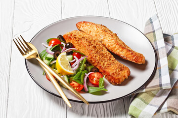 Panko crusted baked salmon fillets, veggies salad
