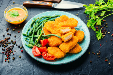 Nuggets with vegetables