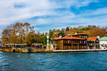 Fototapeta na wymiar Bosphorus in Sariyer District of Istanbul
