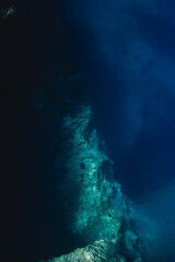 Fototapeta na wymiar underwater view of rocks