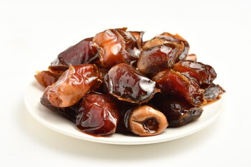 dates fruit , famous for it in the regions of [Al-Qatif, Al-Qassim, Al-Kharj and Al-Hasa] in Saudi Arabia. It is characterized by preserving its good flavor after a long period of storage.