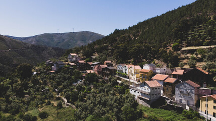 Obraz premium Small village in the mountains, Serra da Estrela, Portugal.