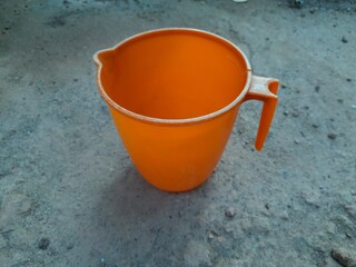 orange cup 