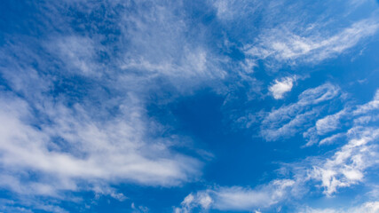 Fototapeta premium White clouds on the blue sky for background.