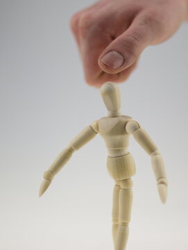 Personalmanagement Feuern Entlassen Personalf&uuml;hrung Entlassen Personalmotivation Gruppendynamik Humenresurce Personalwesen Druck aus&uuml;ben Personal verarschen 