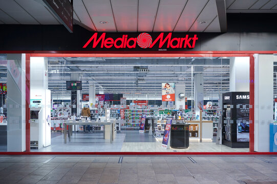 Media Markt store editorial photo. Image of company - 139163616, mediamarkt  austria - marazulseguros.com.br