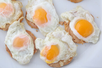 quail fried eggs dish as snack food