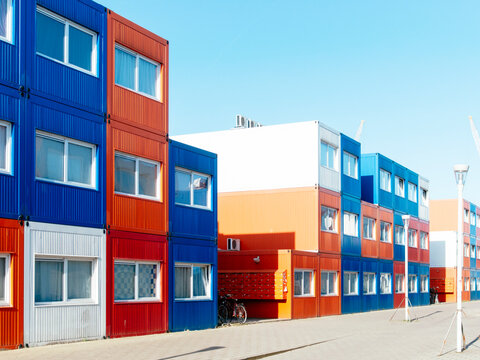 Container housing
