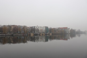 Fototapeta premium river in the city