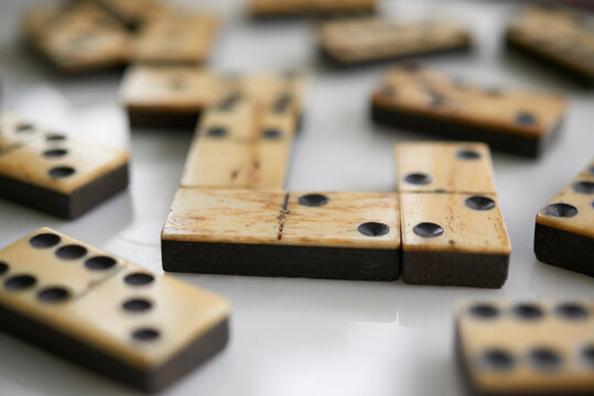 Vintage Dominos