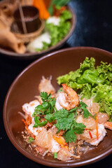 pomelo salad with fresh shrimp