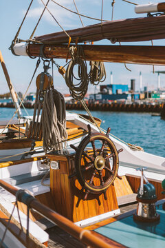 Steering wheel