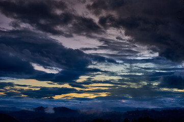 Fototapeta na wymiar beautiful sunset in the mountains of eastern Antioquia in Colombia. Blue hour.