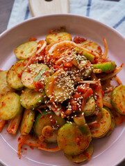 한국의 음식 오이 야채무침, 오이 채소샐러드 
