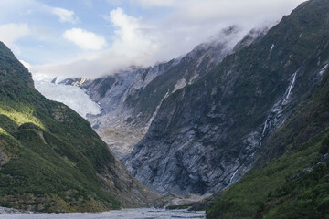 Fototapeta na wymiar west coast New Zealand glacier franz josef fox glacier hokitika arthus pass otira