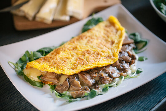 Omelette with mushrooms and cheese