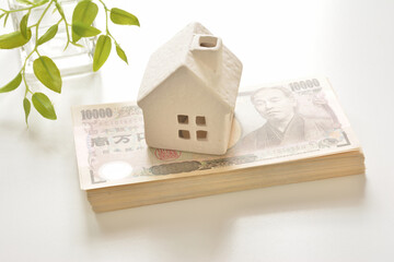 住宅　紙幣
