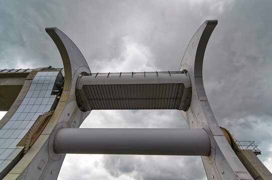 The Falkirk Wheel's water filled caisson on the top level of the mechanism.