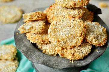 Oatmeal cookies with banana and sugar