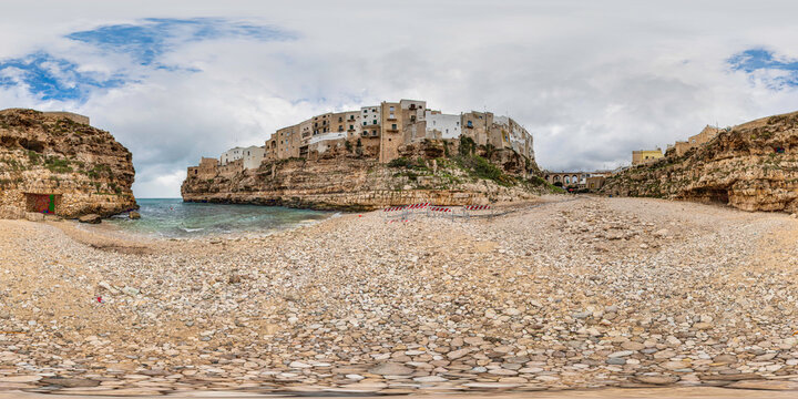 Polignano a Mare, Italia