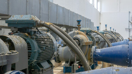 Electric motor of a powerful industrial