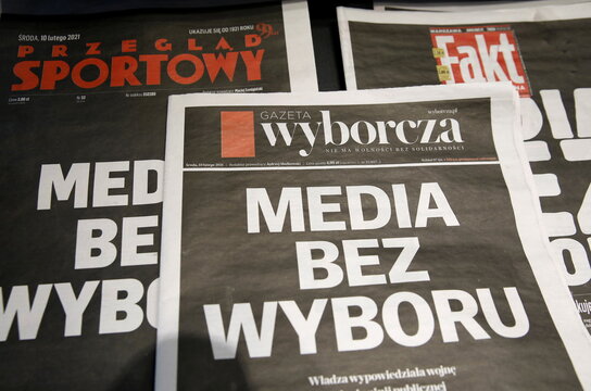 The first pages of Poland's main private newspapers have black front pages with the slogan 'Media without choice' written on them in protest against a proposed media advertising tax