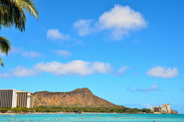 定番のハワイ、オアフ島のワイキキビーチとダイヤモンドヘッド