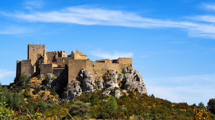 Fototapeta na wymiar Loarre medieval castle in Huesca. One of the oldest castles in Spain. Europe