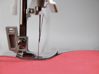 sewing machine and needle