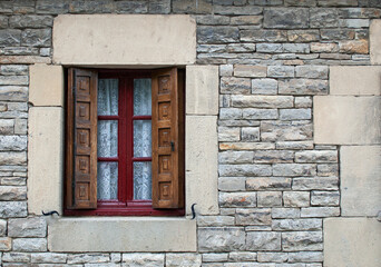 Fototapeta na wymiar window on the facade of chalet