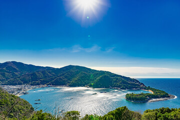 静岡県沼津市戸田　出逢い岬から見た御浜岬と戸田市街