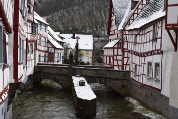Monreal in der Eifel im Winter