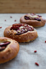 drożdżówka z owocami bakery bun homemade
