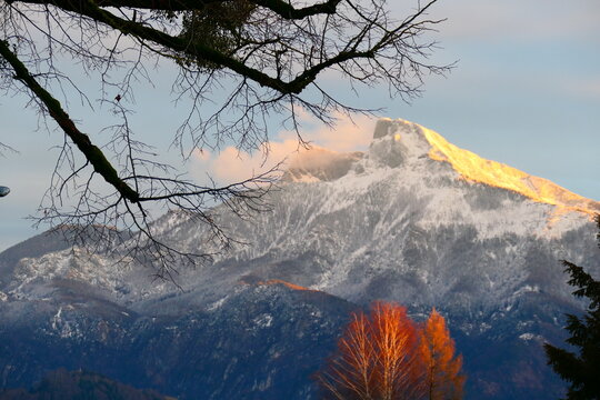 Sonnenuntergang &uuml;ber den Schafberg