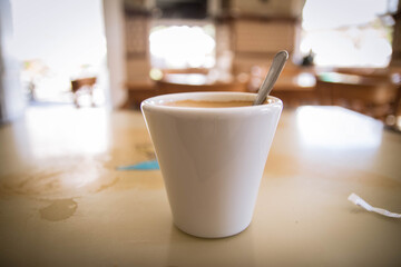 Café en día soleado de verano