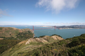 Fototapeta na wymiar San Francisco Bridge Marin Side