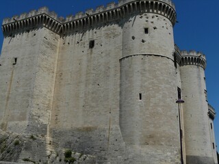 Fototapeta na wymiar Chateau / Schloss von Tarascon an der Rhone