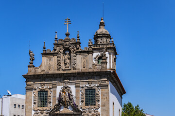 Fototapeta premium Braga Saint Vincent Church (Igreja de Sao Vicente) - XVI century baroque Catholic church dedicated to Saint Vincent of Saragossa. This is oldest authentic Christian monument in Braga. Braga, Portugal.