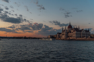 Fototapeta premium hungarian parliament
