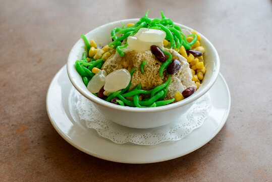 Close-up Of Chendol In Bowl On Table