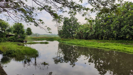 Fototapeta na wymiar Beautiful, beautiful and calm lake in South Malang, Malang Regency, East Java Province, Indonesia