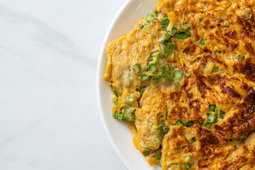 omelet with long beans or cow-pea