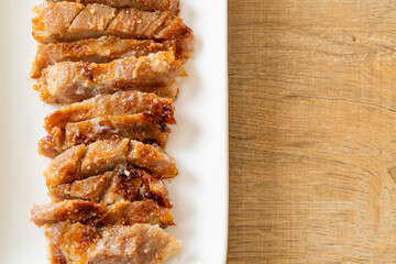 Grilled Pork Neck with Thai Spicy Sauce